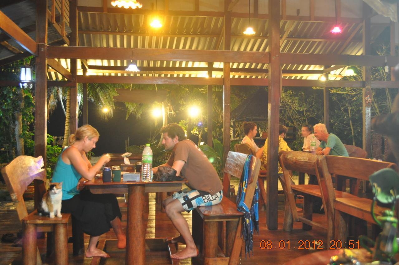 Frog Garden Hut Hotel Ко Паям Екстериор снимка